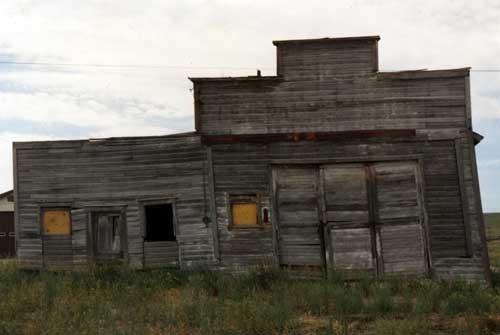1992 photo of the Higby Mercantile before demolition.